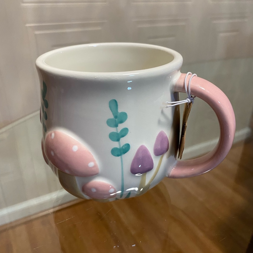 Land by design - Brand New Hand Painted Multicolor 16Oz. Coffee Tea Mug